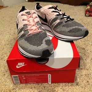Flyknit Trainer Sunset Pink